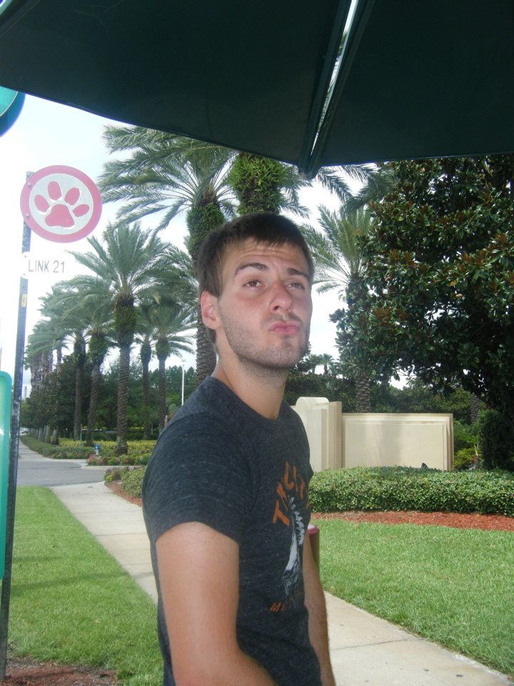 300504_10150362203955376_1162619306_n