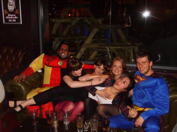 27257_422130383331_3890410_n