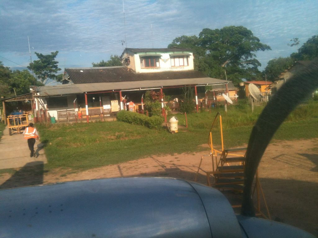 airport in rurrenbaque