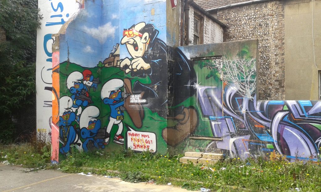 smurfs street art