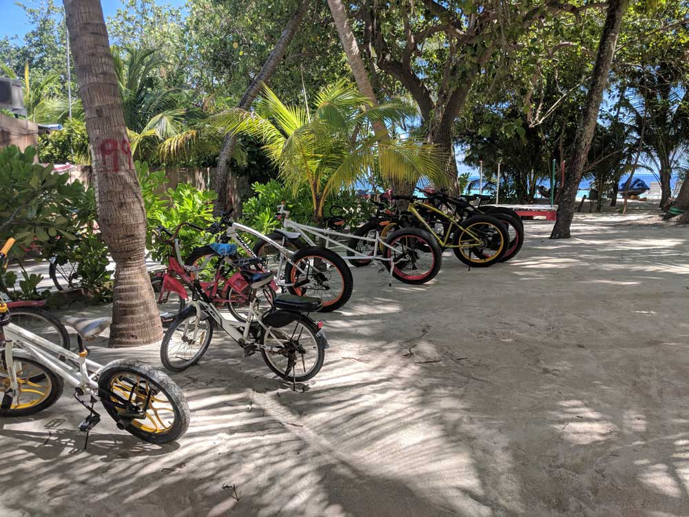 maldives-cycling