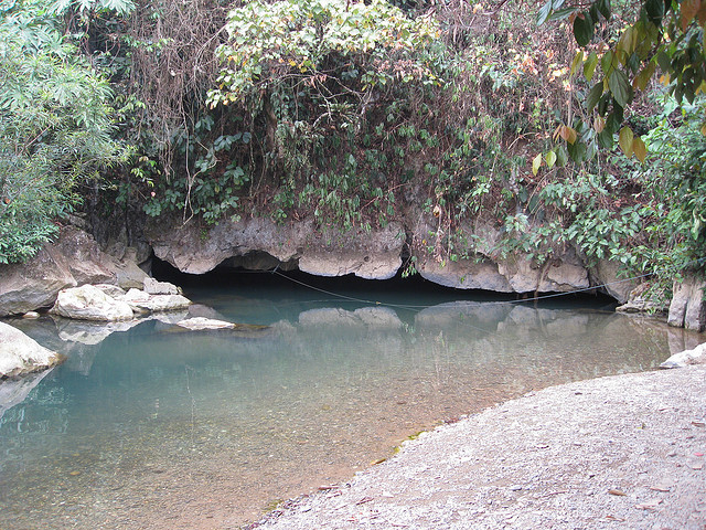 Tubing cave