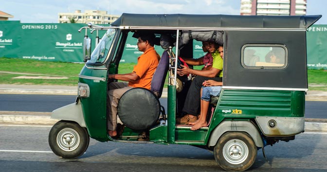 tuk-tuk-colombo