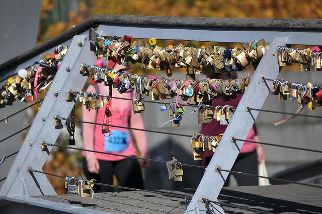 love lock bridge