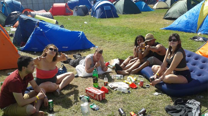 camping at reading festival